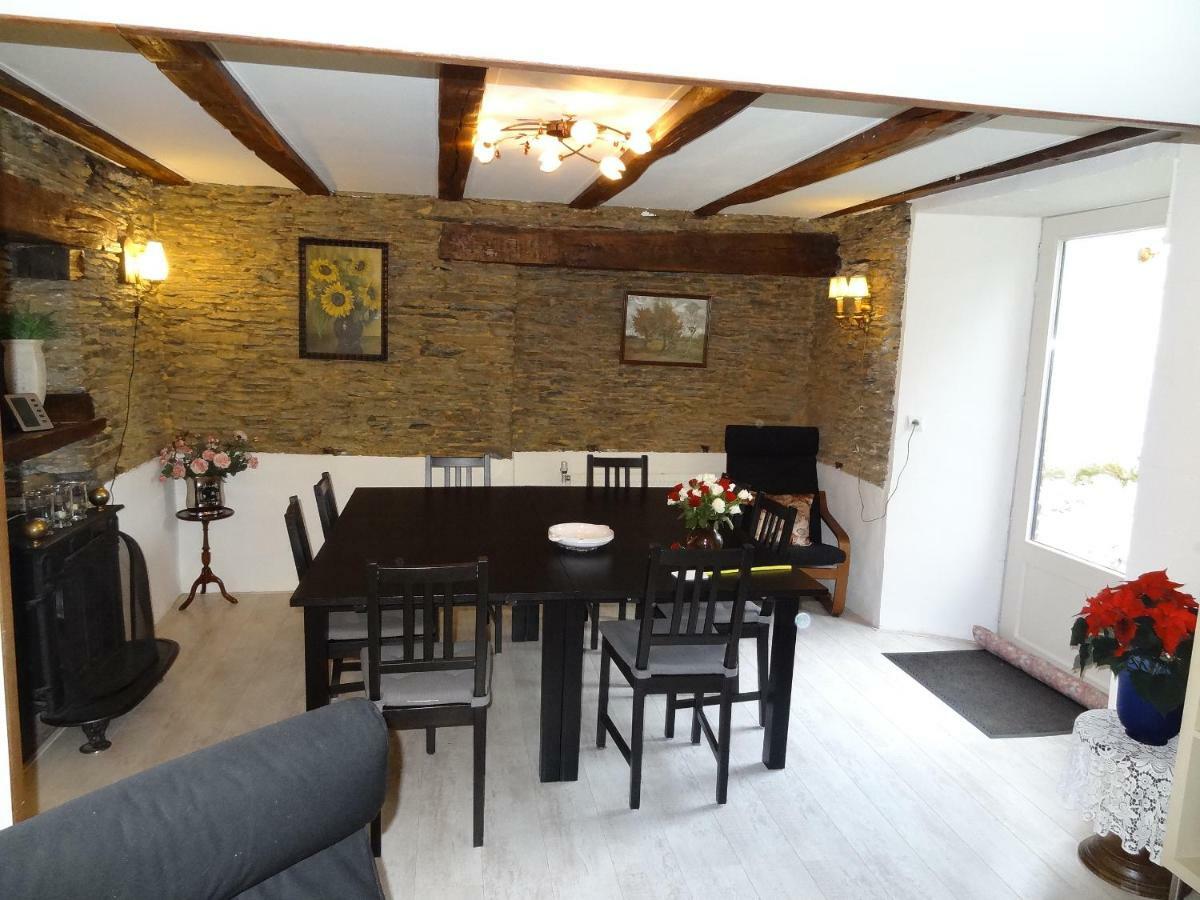 La Fermette Blanche Bed & Breakfast Nadrin Ngoại thất bức ảnh